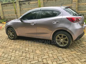 Mazda Demio 2015 Pink