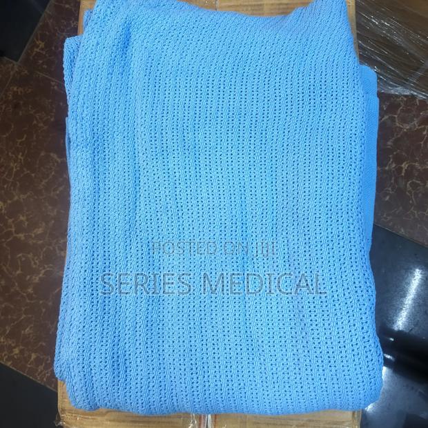 Cellular Blanket - thumbnail 2