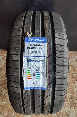 275/40r19 Roadking Tyre
