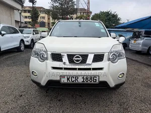 Nissan X-Trail 2011 White