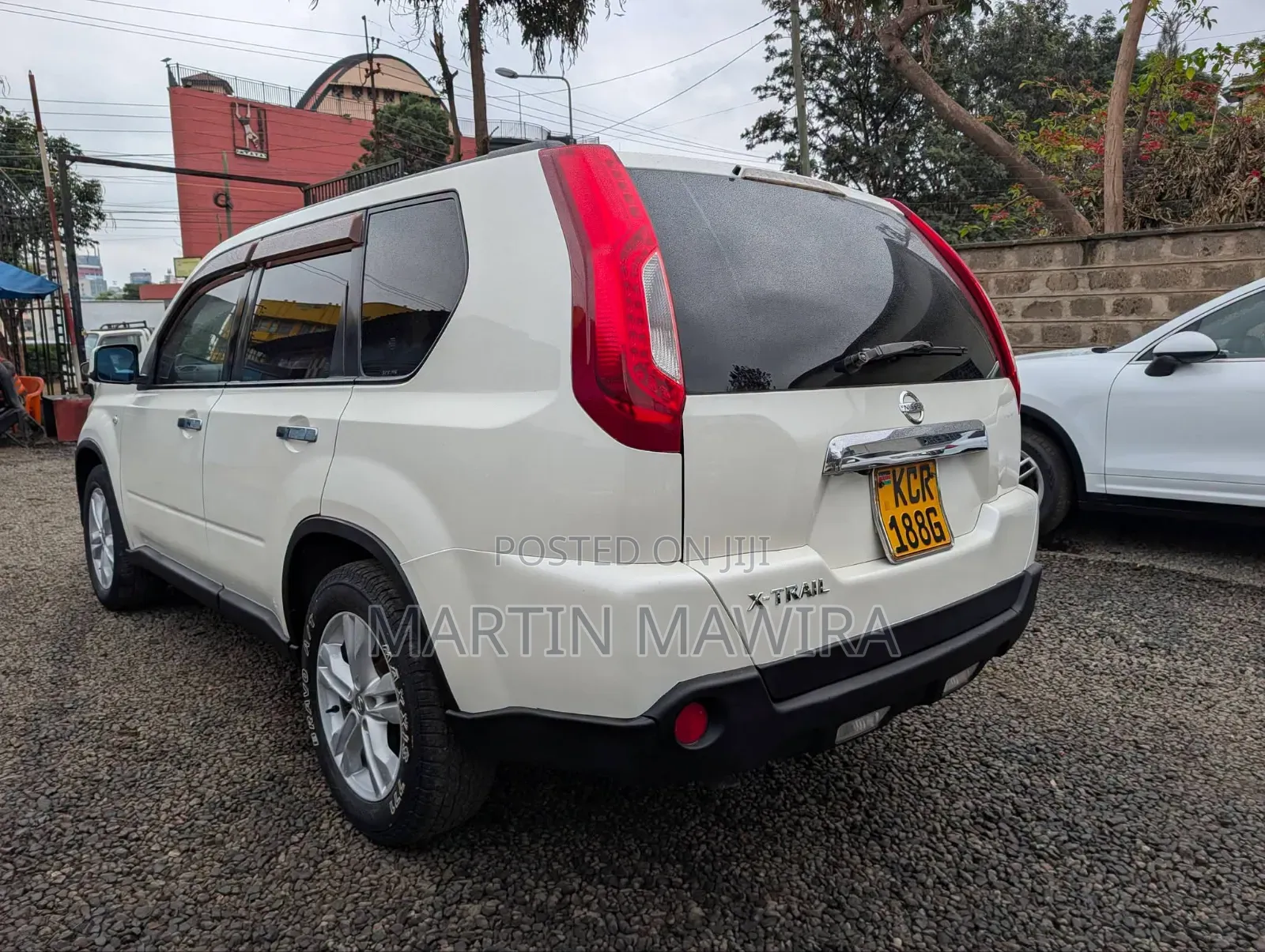 Nissan X-Trail 2011 White