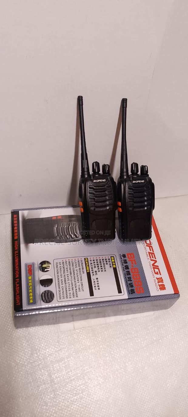 Baofeng Premium Two-Way Walkie Talkie – Clear Communication Anywhere - main view