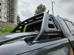 Toyota Hilux 2020 Gray