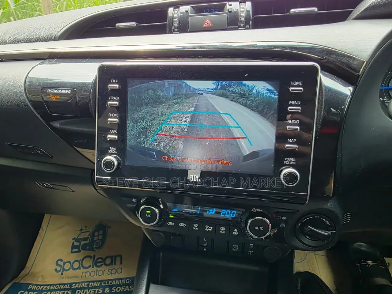 Toyota Hilux 2020 Gray