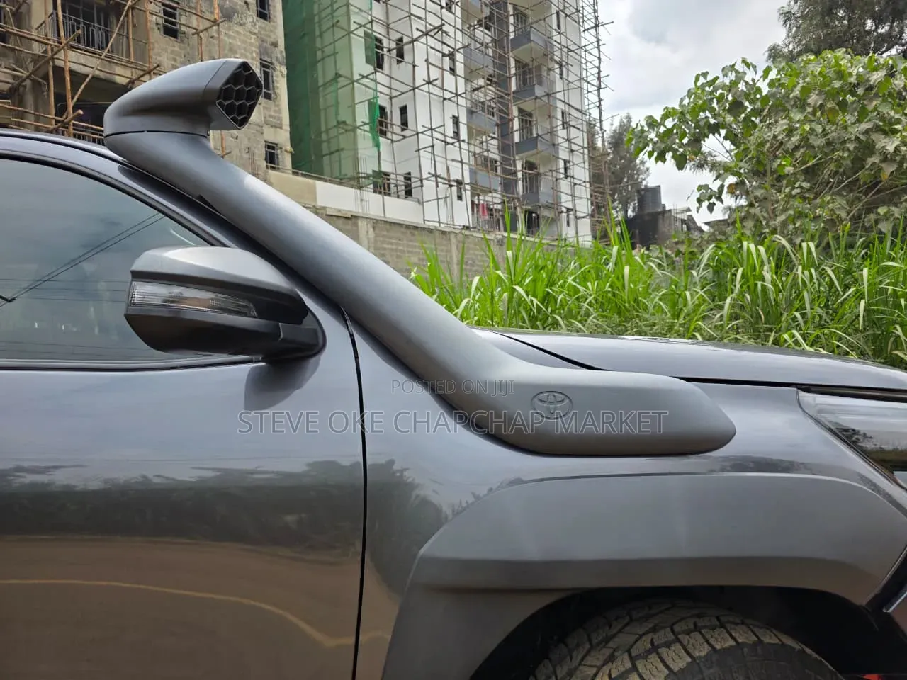 Toyota Hilux 2020 Gray