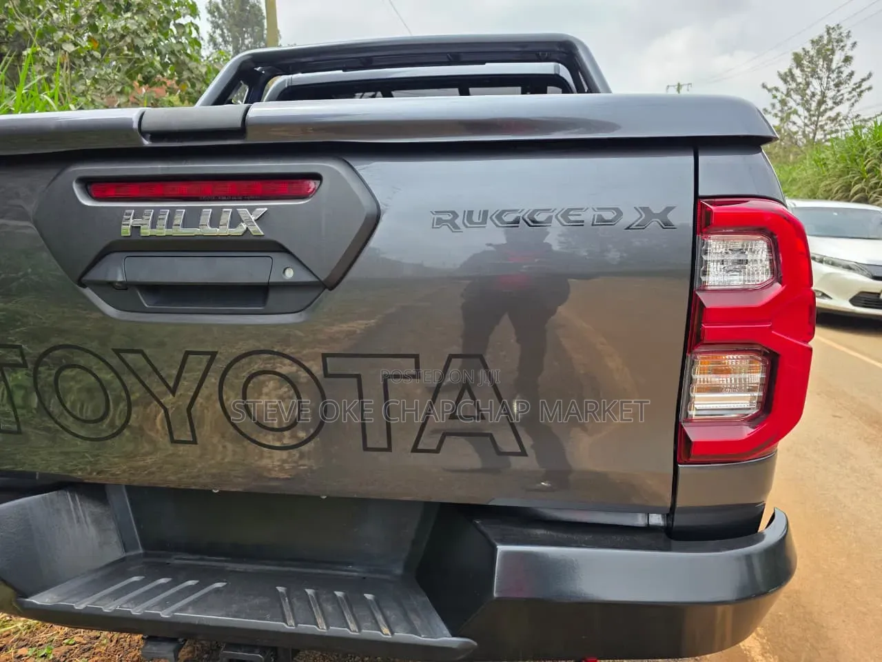 Toyota Hilux 2020 Gray