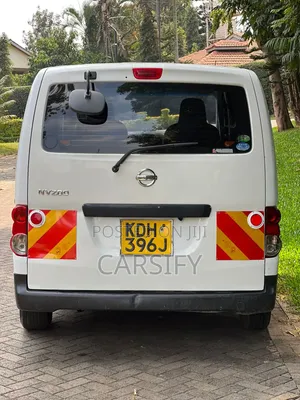Nissan NV200 2015 White