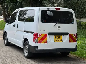 Nissan NV200 2015 White