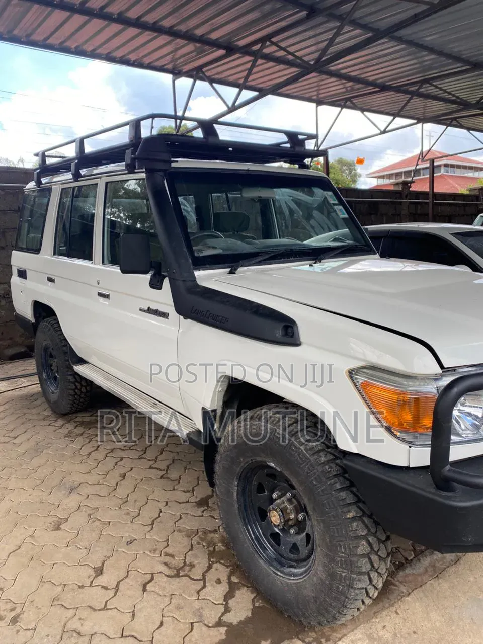 Toyota Land Cruiser 2018 White