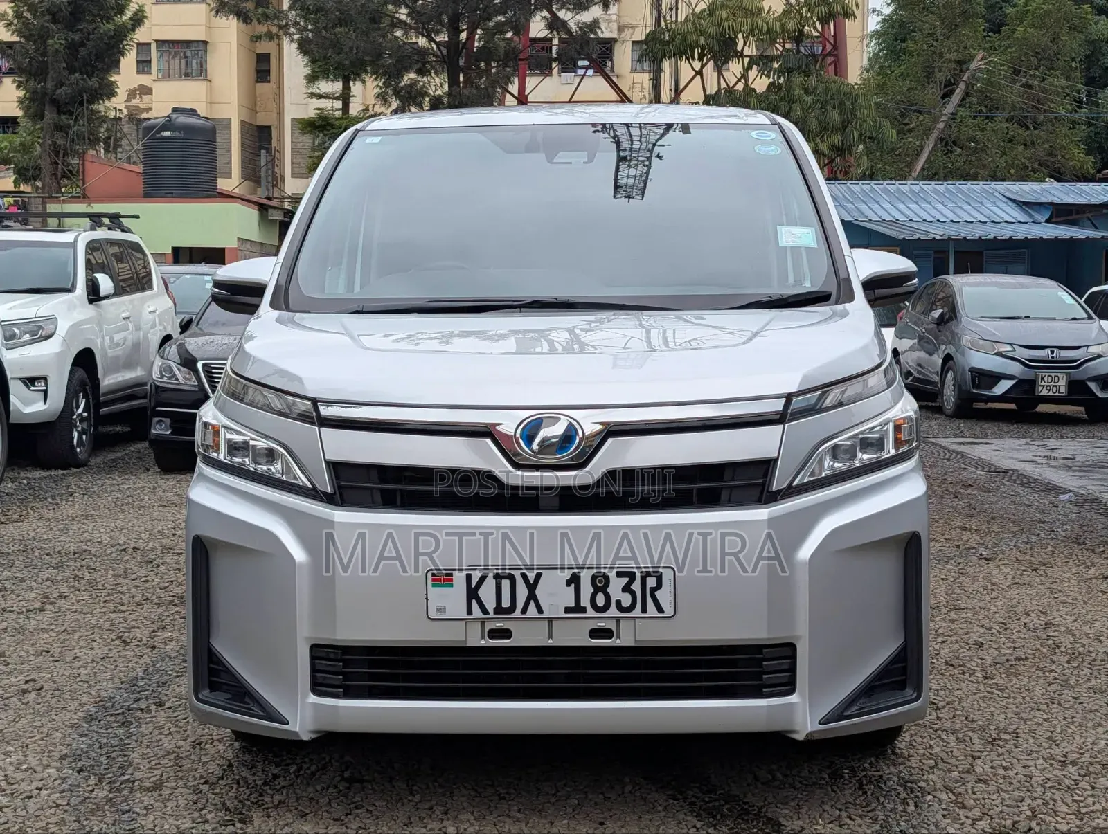 Toyota Voxy 2019 Silver