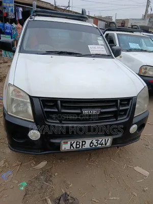 Isuzu D-MAX 2010 White