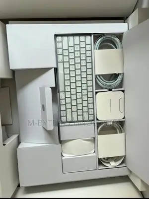 New Desktop Computer Apple iMac M3 8GB Intel Core M3 SSD 256GB
