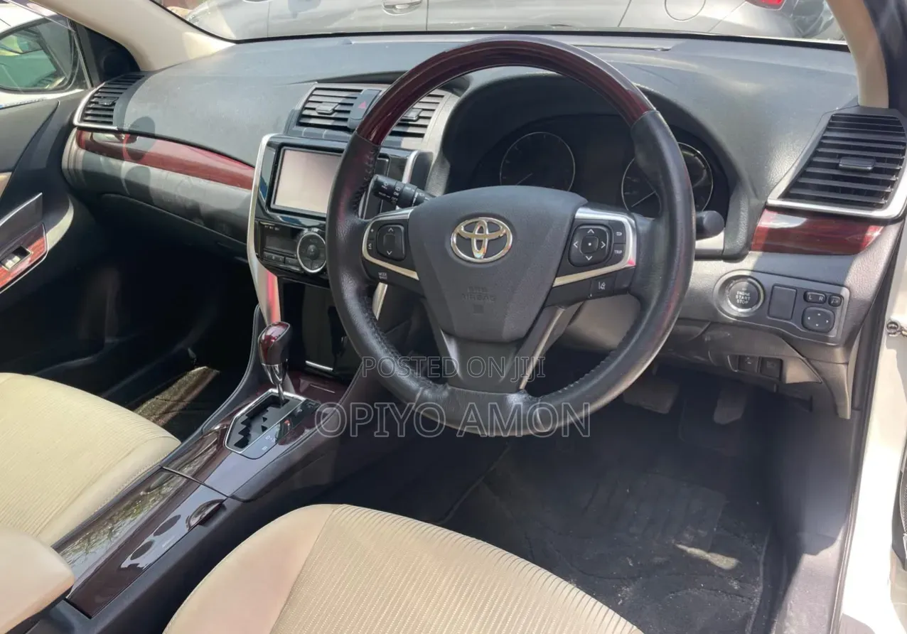 Toyota Premio 2019 White
