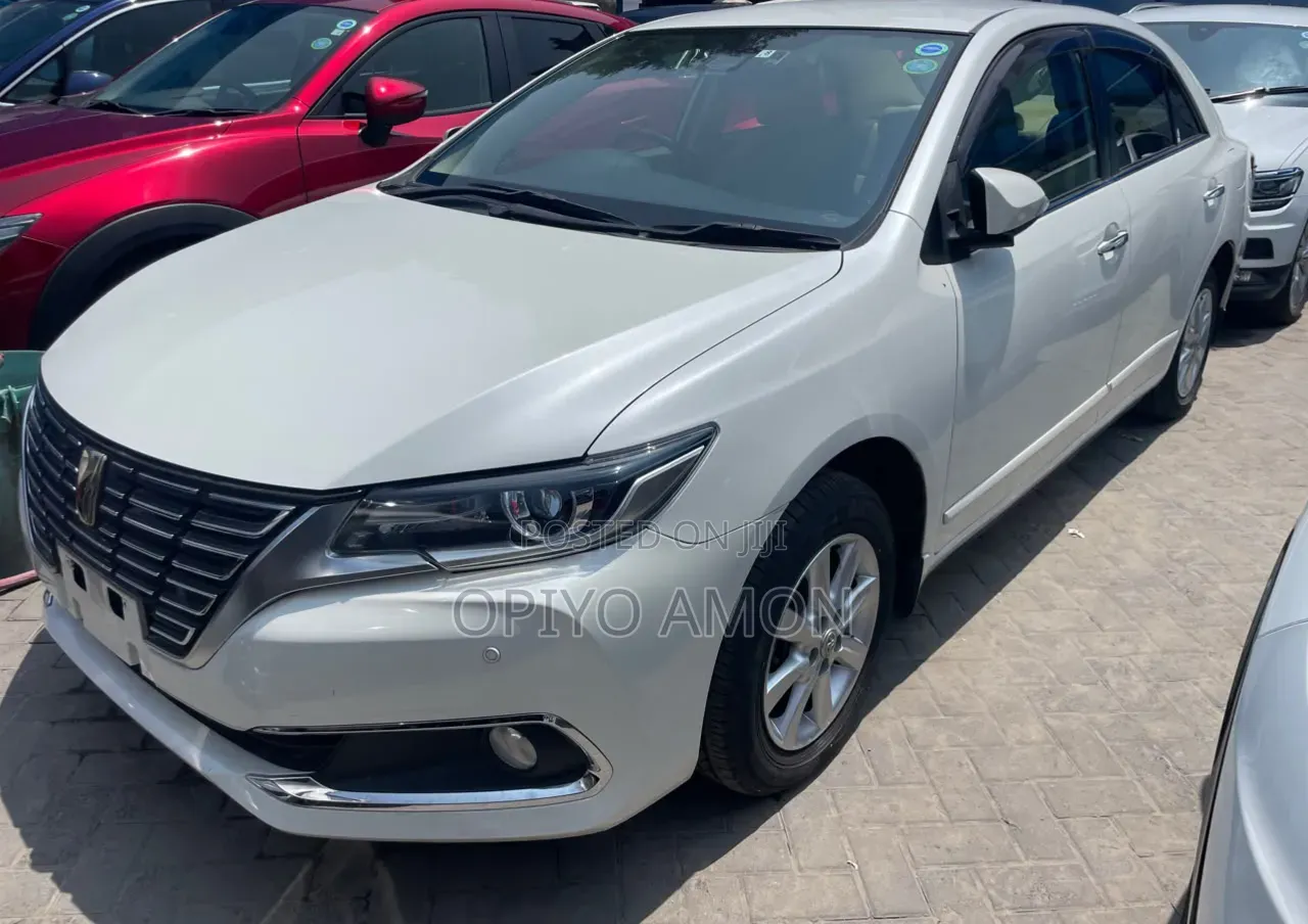 Toyota Premio 2019 White