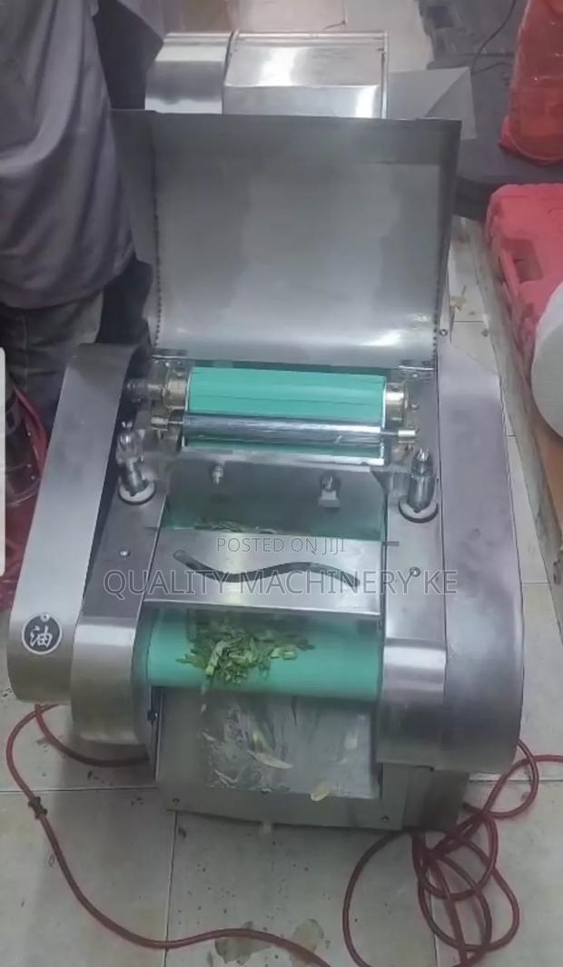 Quality 3 in 1 Vegetable Cutter With Double Side Blade