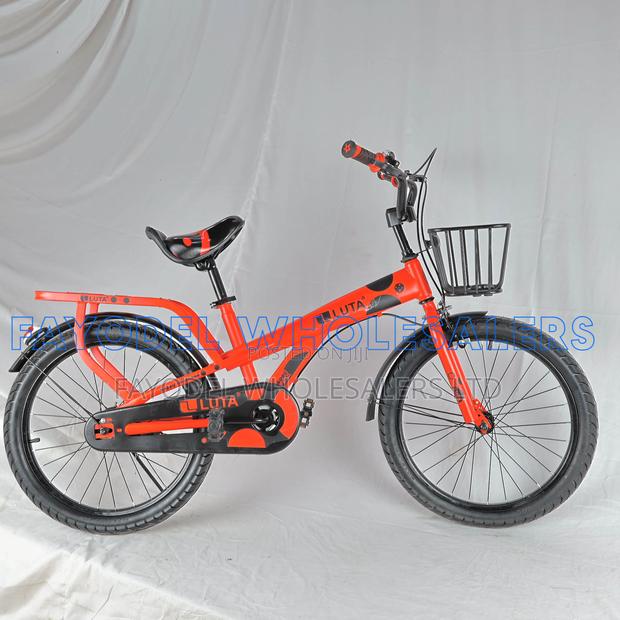 Red Luta Kids Bike With Basket