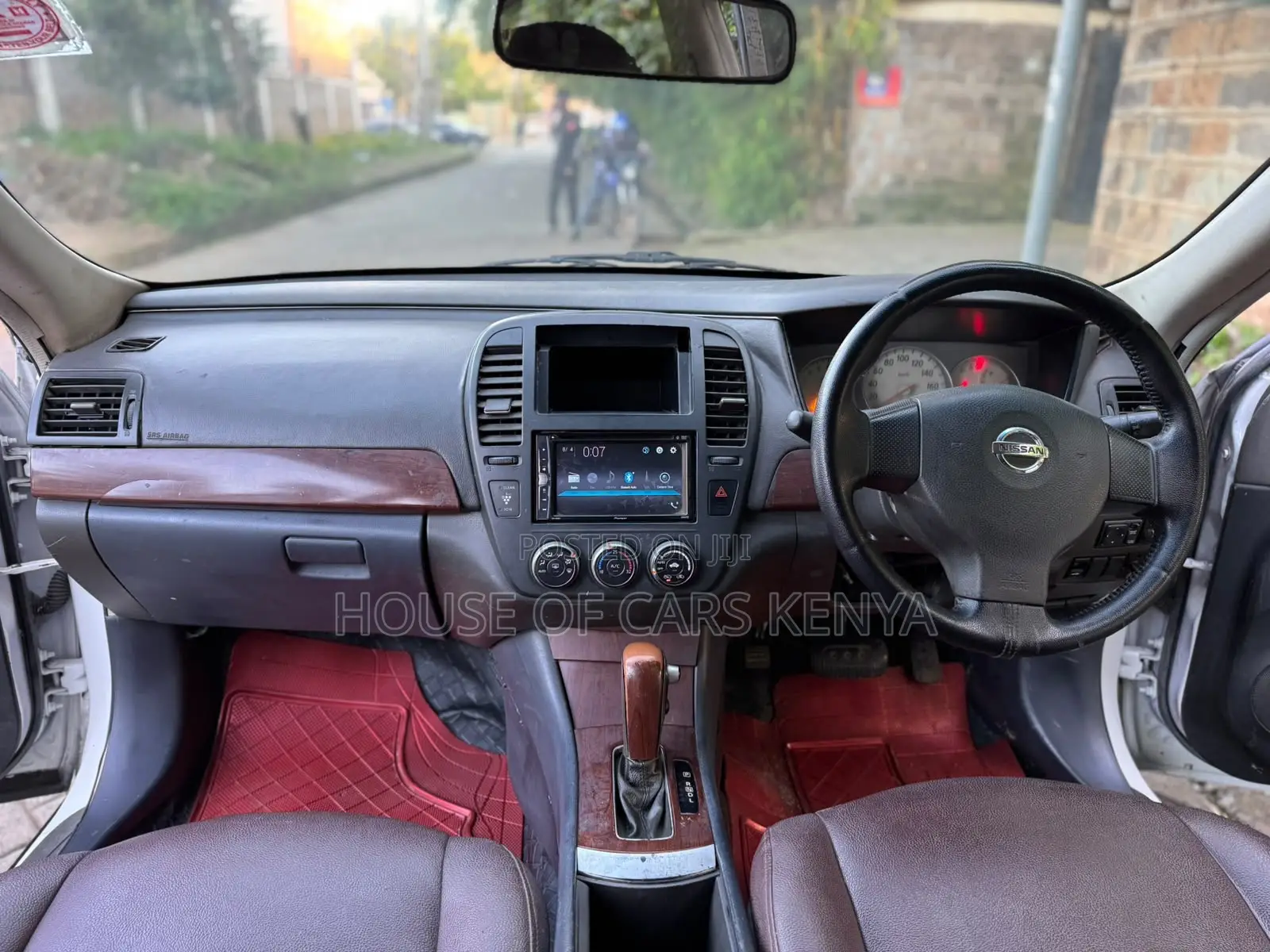 Nissan Bluebird 2008 White