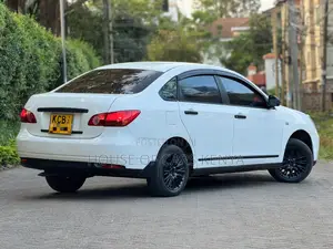Nissan Bluebird 2008 White