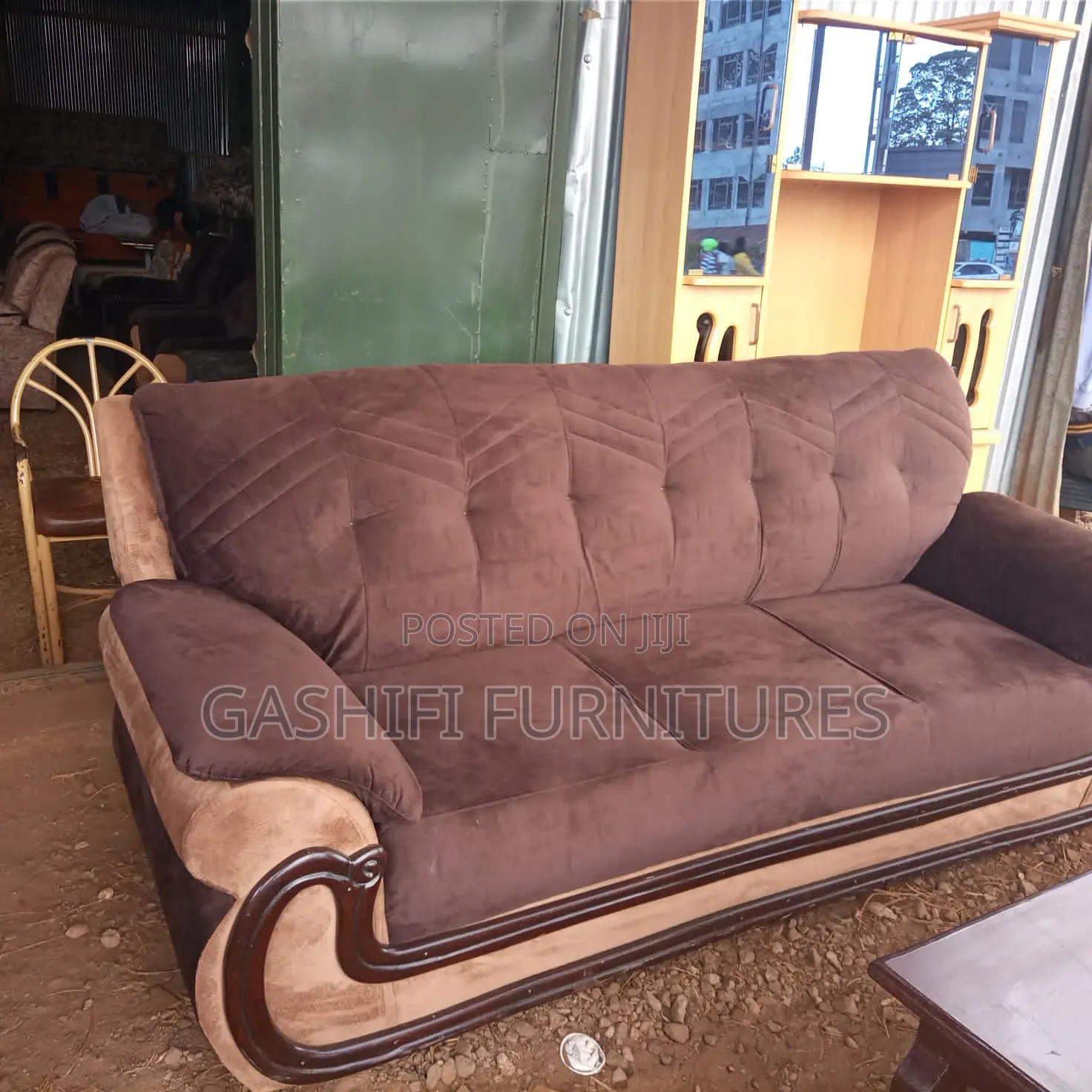 Brown 3 Seater Kangaroo Sofa