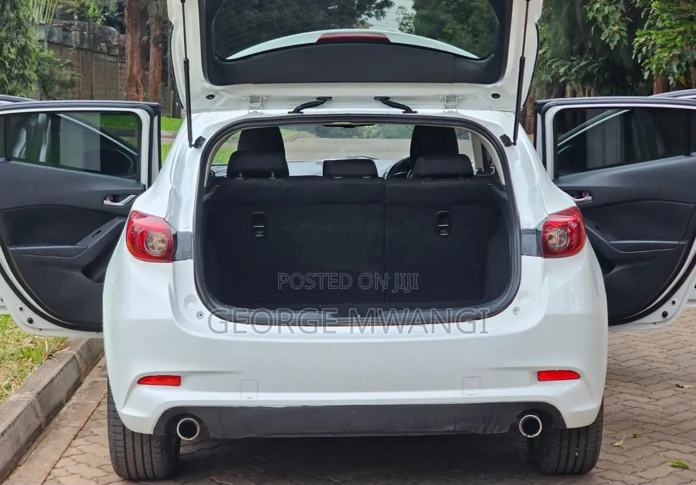 Mazda Axela 2016 White