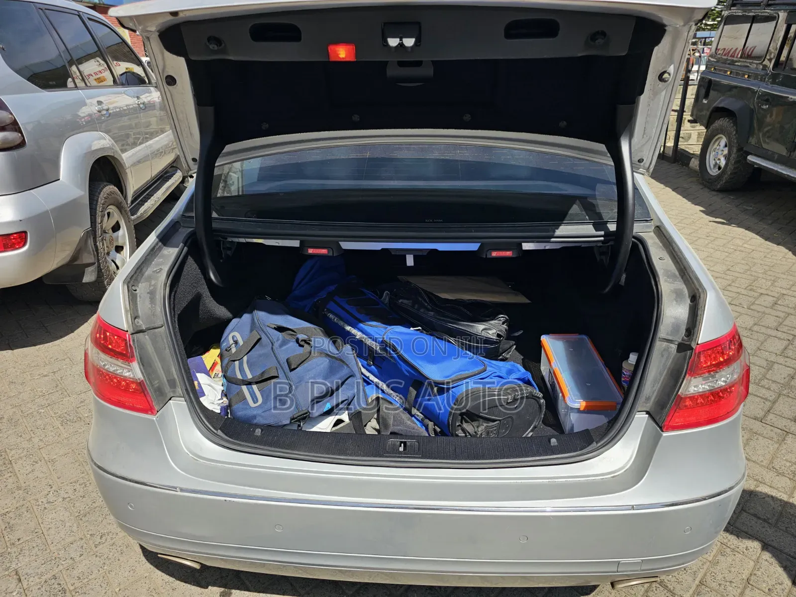 Mercedes-Benz E250 2010 Silver