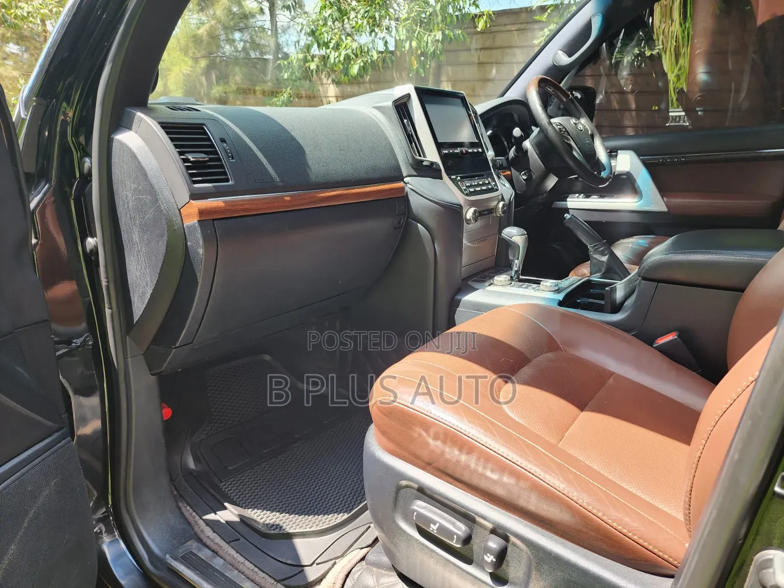 Toyota Land Cruiser 2016 Black
