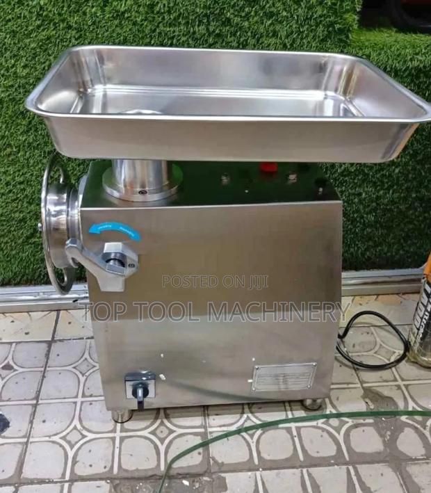 Classic M22 Electric Meat Mincer With Reverse