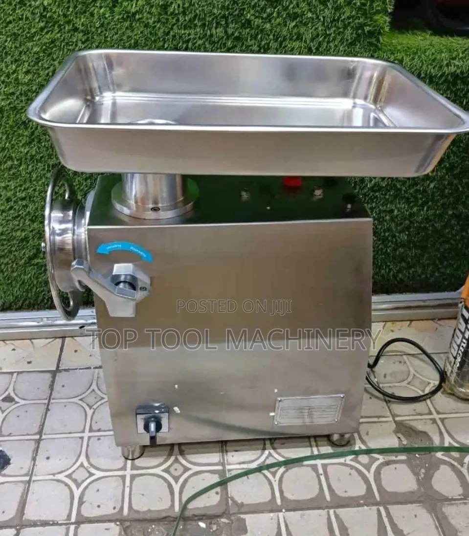 Classic M22 Electric Meat Mincer With Reverse