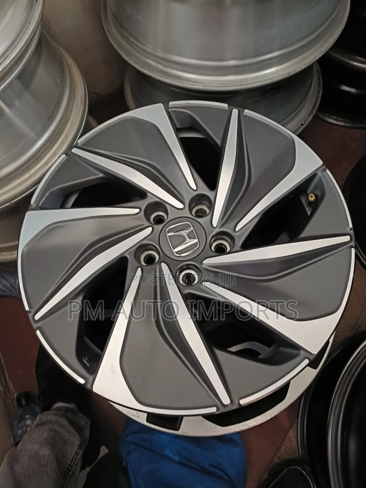 Honda Vezel Rims Size 17