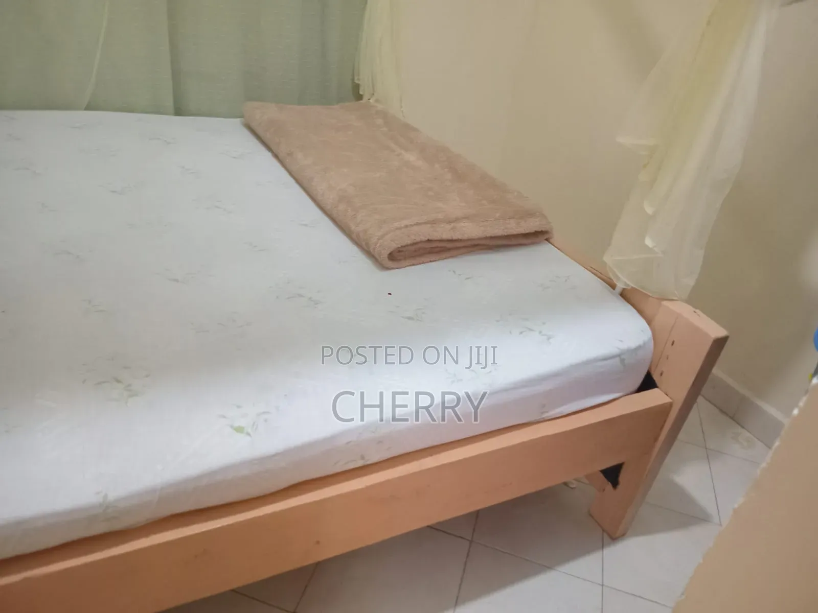 5'6 Wooden Hand Crafted Bed