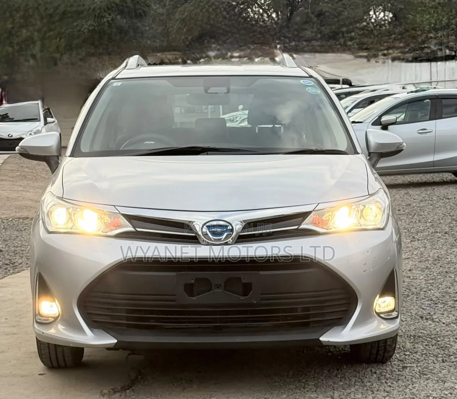 Toyota Belta 2019 Silver