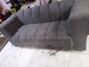 Grey Puffy Seat