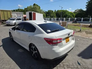 Subaru Legacy 2019 White