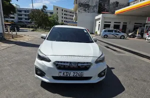 Subaru Legacy 2019 White