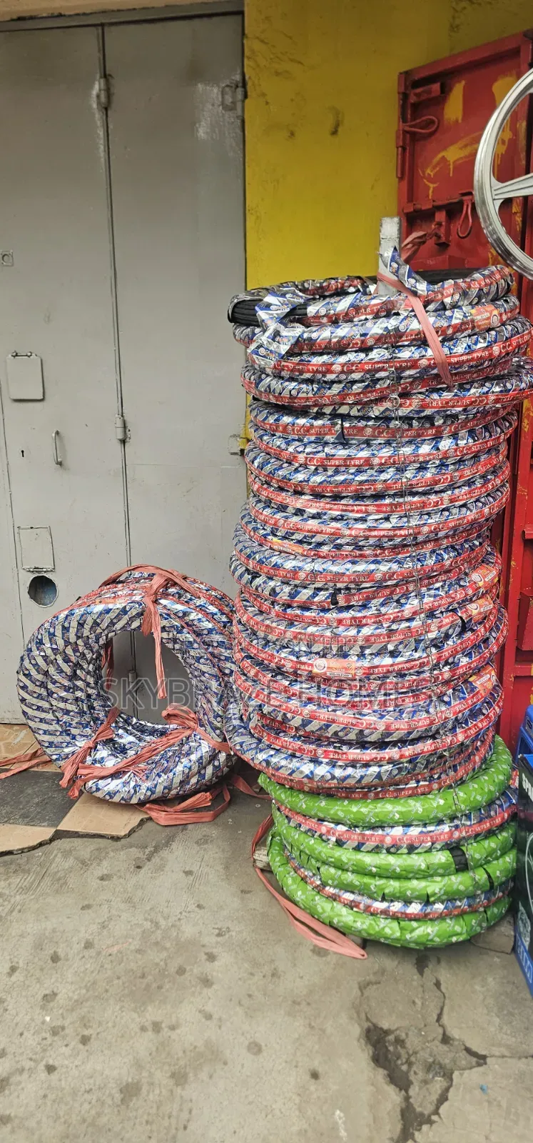 Super Tyre Motorcycle Tyres