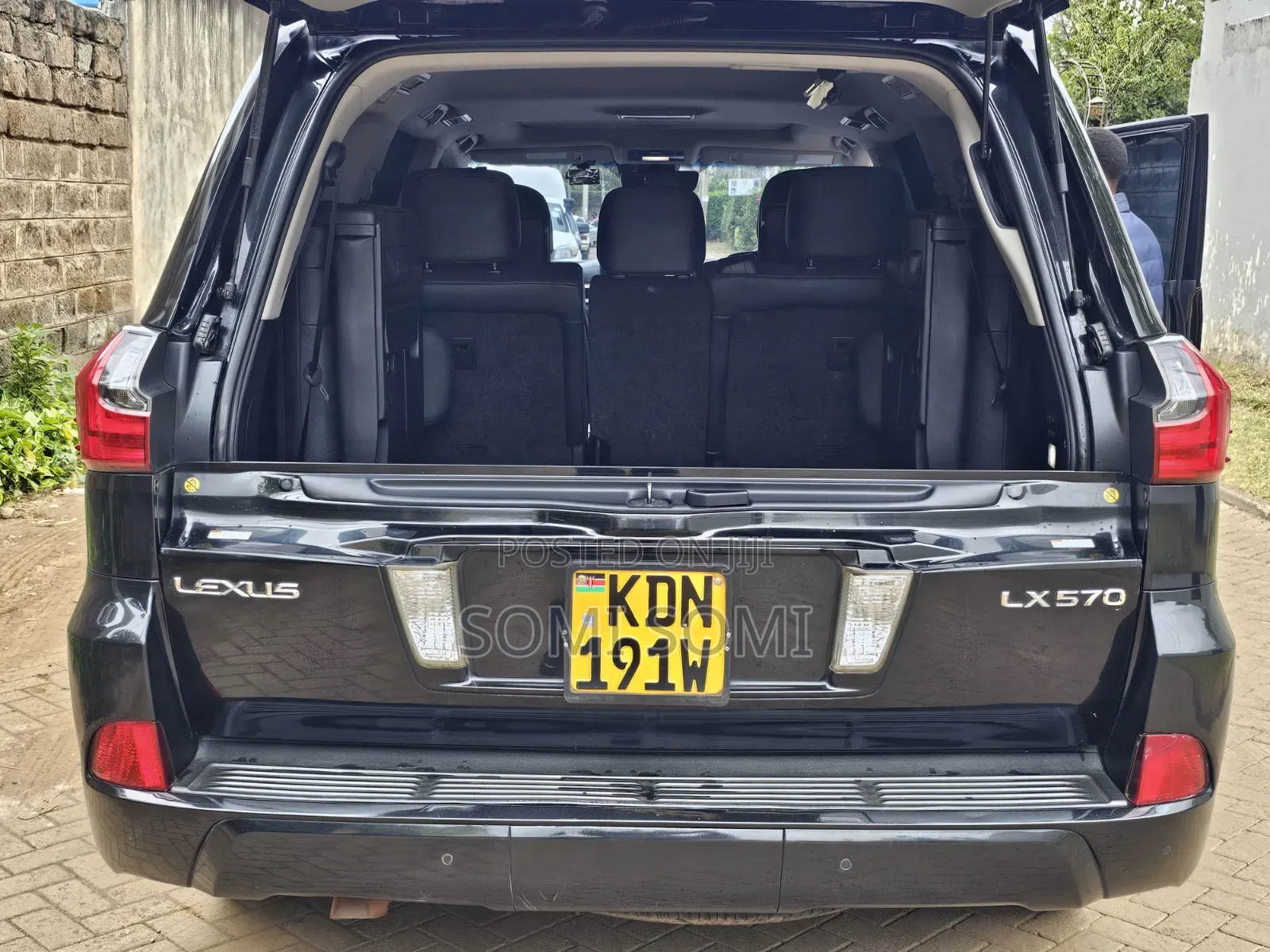 Lexus LX 2016 Black