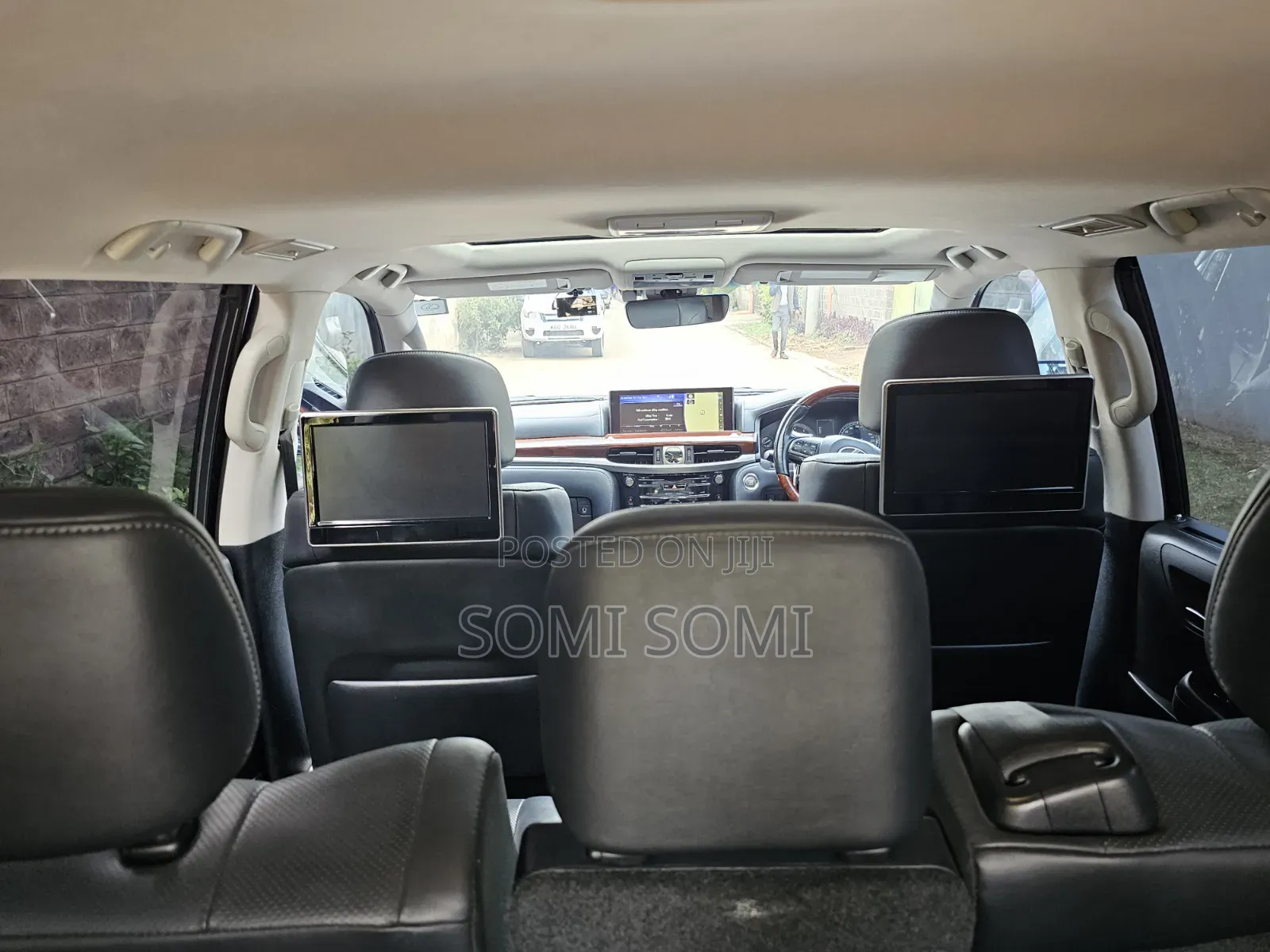 Lexus LX 2016 Black