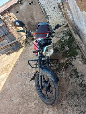 Honda XL 125 2023 Red