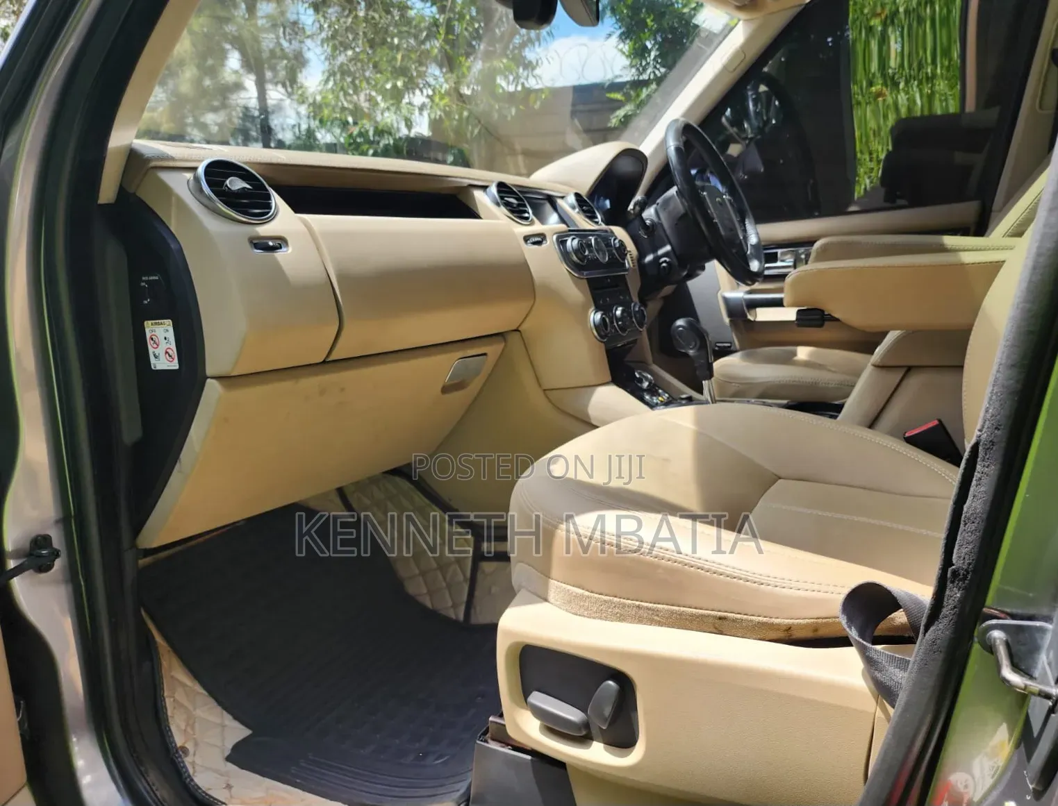 Land Rover Discovery 2010 Silver