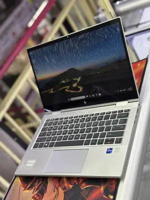 Laptop HP EliteBook 830 G8 16GB Intel Core i7 SSD 512GB