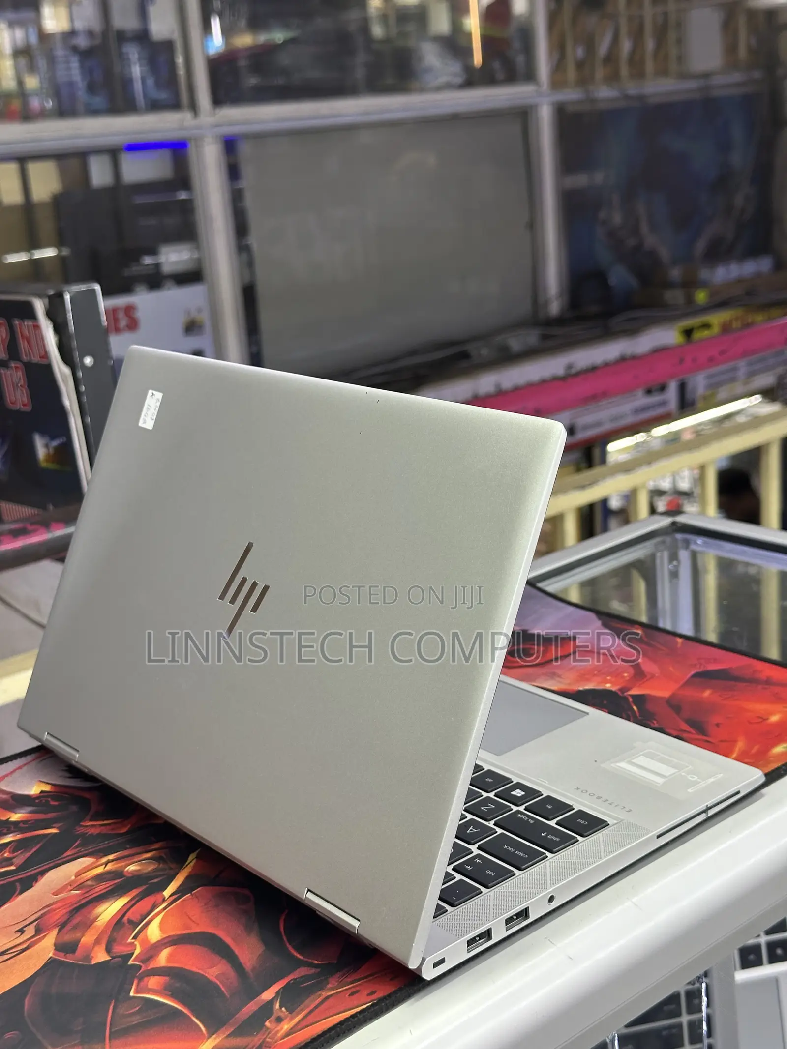 Laptop HP EliteBook 830 G8 16GB Intel Core i7 SSD 512GB