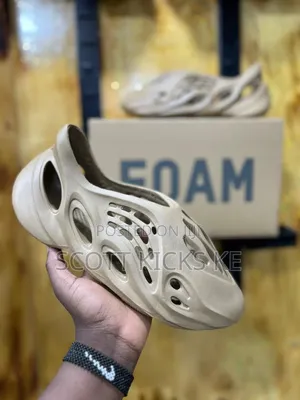 Adidas Form Runner