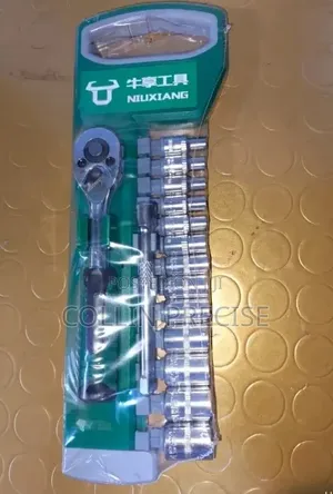 15pcs Socket Set With Handle
Max 14mm