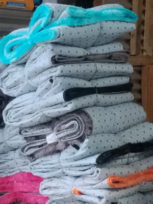 7 by 10 Fluffy Carpet in Wholesale, in All Colours at 2700