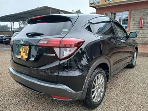 Honda Vezel 2018 Black