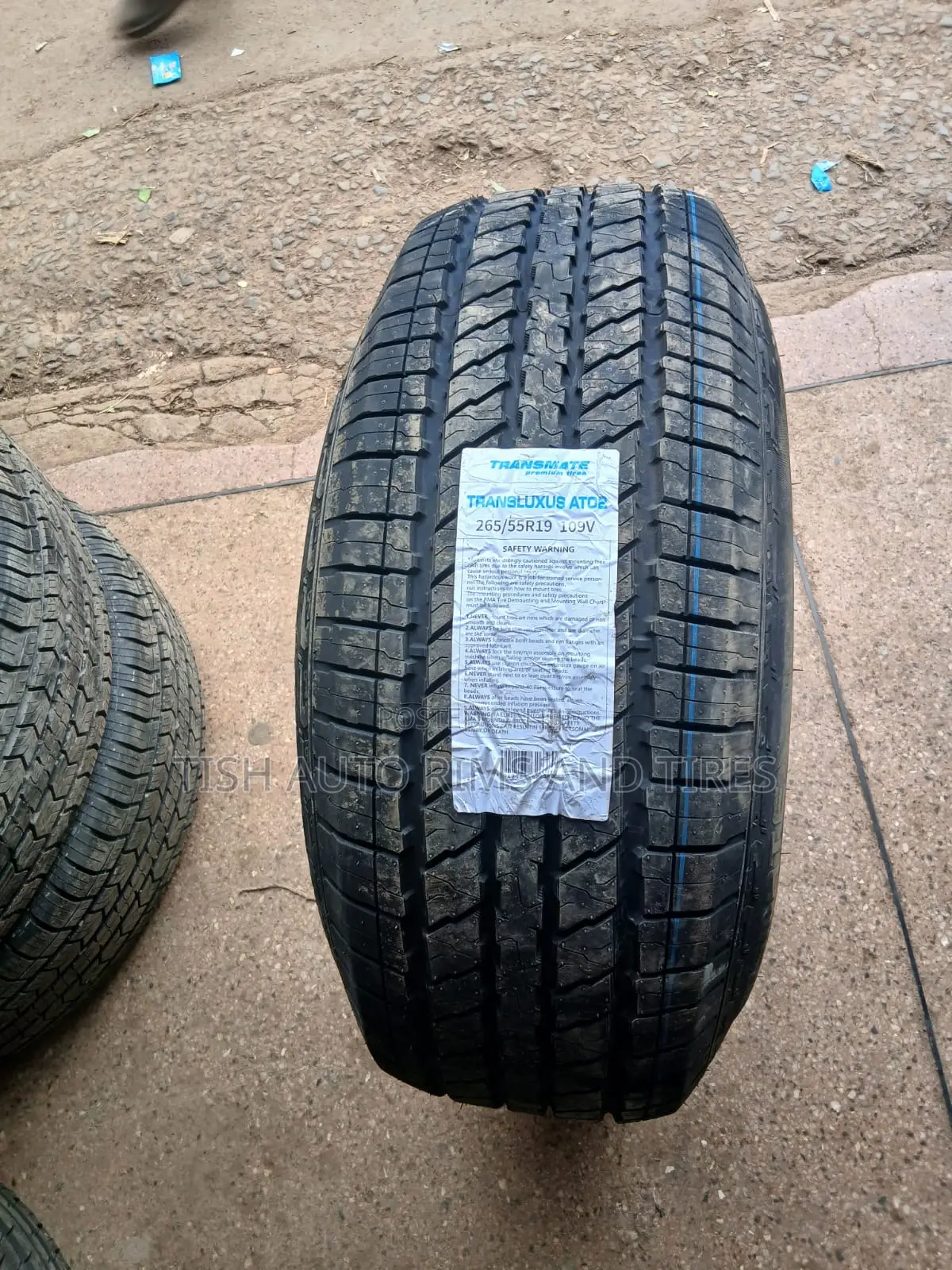 265/55r19 Transmate Tire