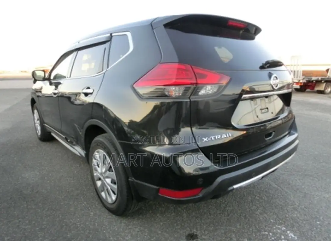 Nissan X-Trail 2.0 Petrol FWD 2018 Black