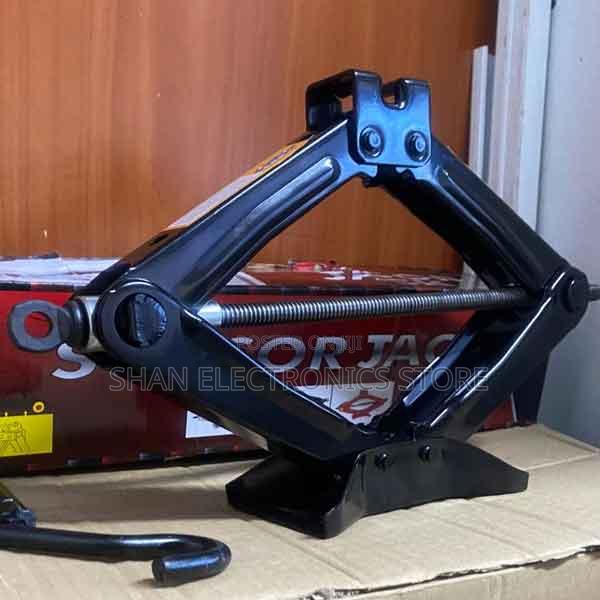 Universal Car Scissor Jack 2t - Foldable Manual Scissor Design