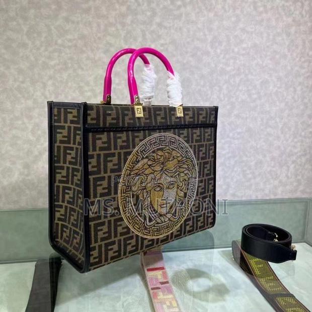 Medusa. Fendi X Versace "Fendace"