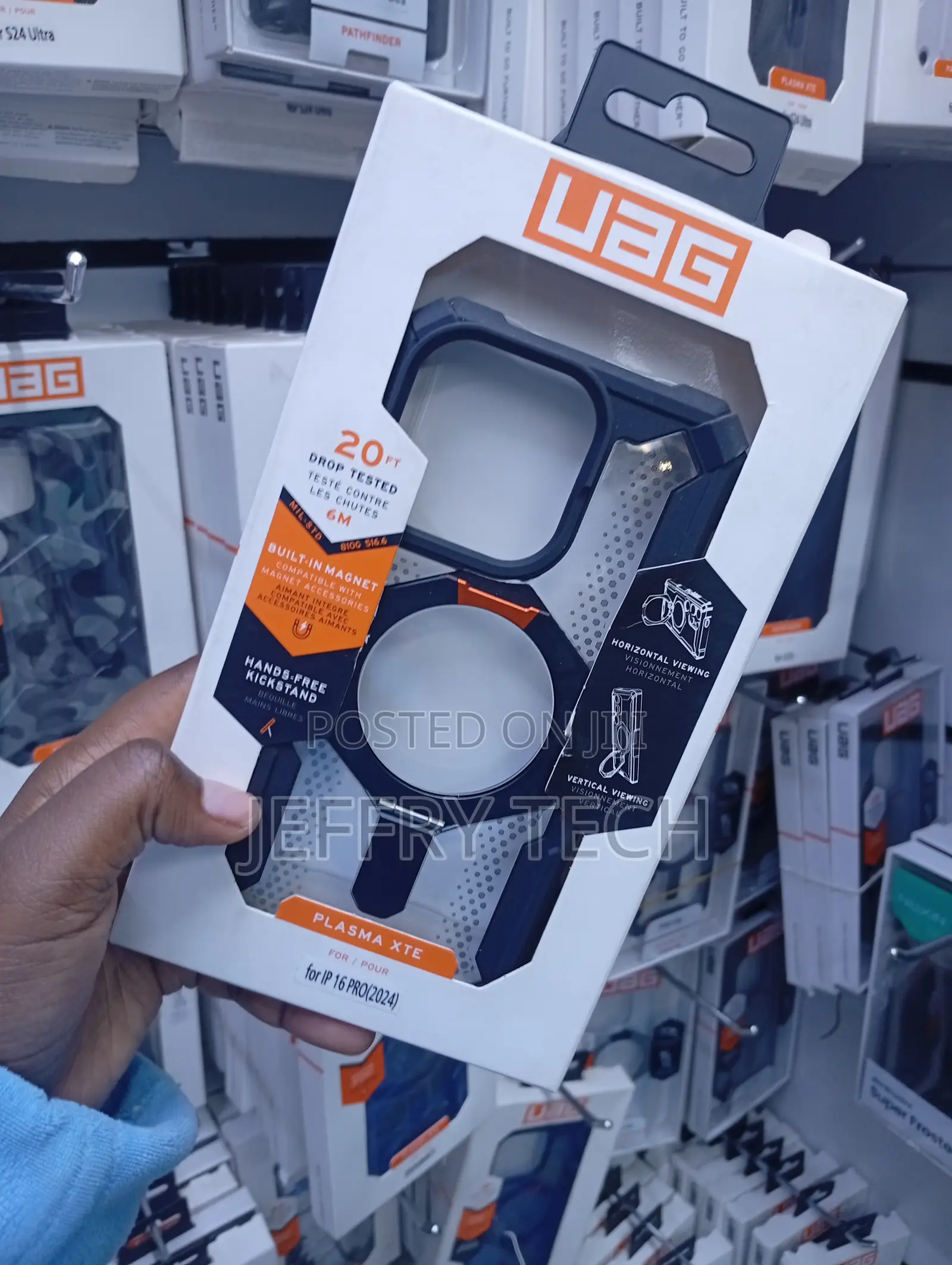 iPhone 16 Pro Urban Armor Gear (Uag) Plasma Xte Magsafe Case